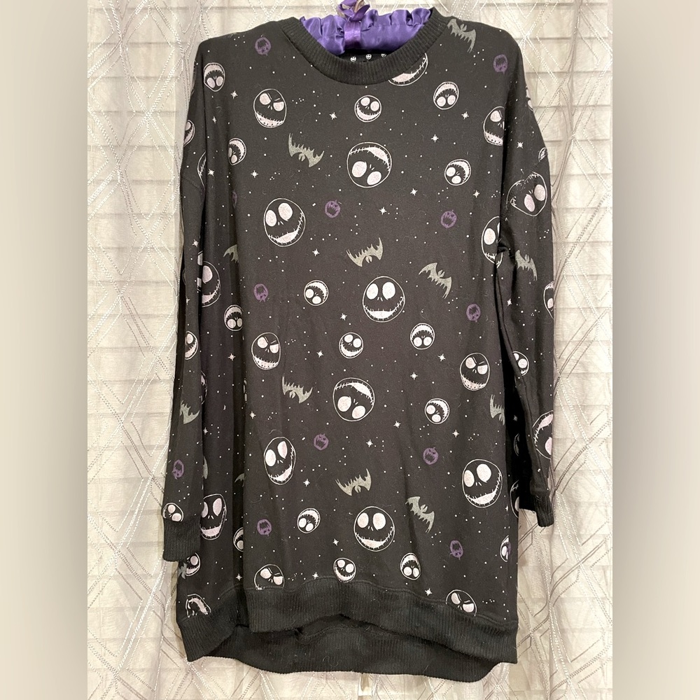 Tim Burton’s The Nightmare Before Christmas Pajama/ Nightgown/Sleepwear. Sz L.